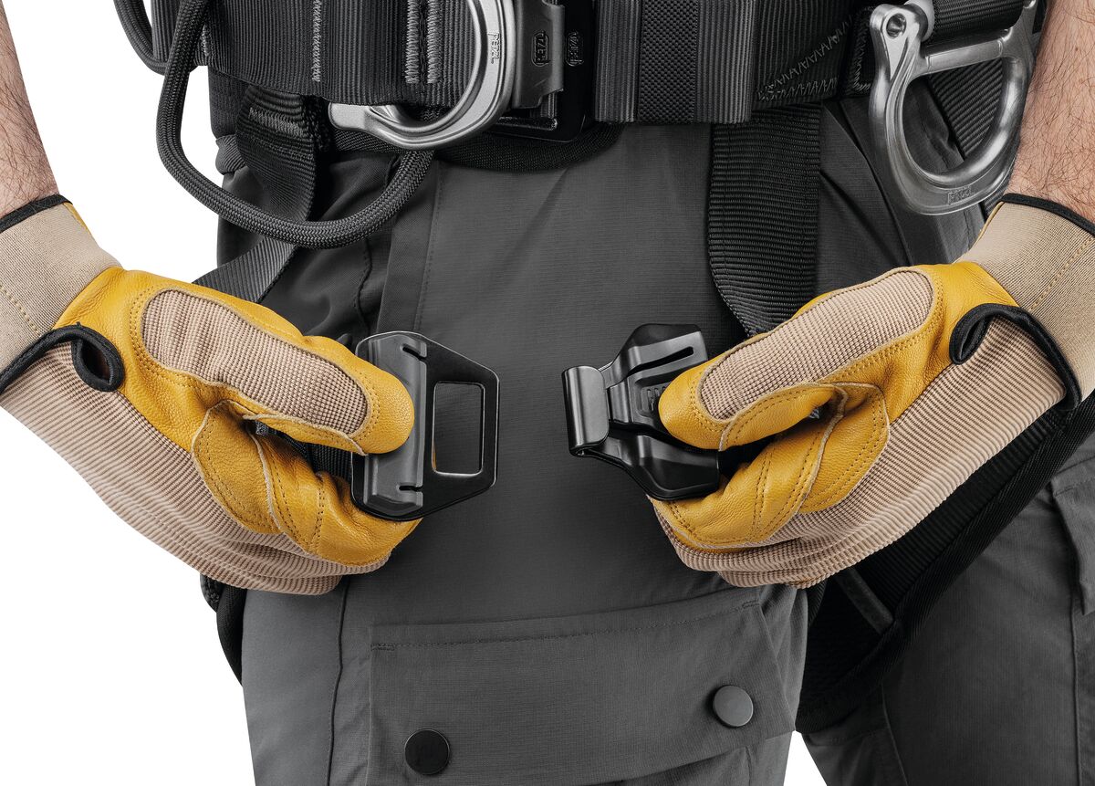 Petzl AVAO BOD FAST Full Body Harness